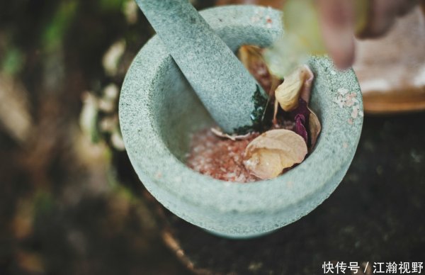 宏粤配资 曾经一千六一颗的神药突然不吃香了，片仔癀这怎么了？